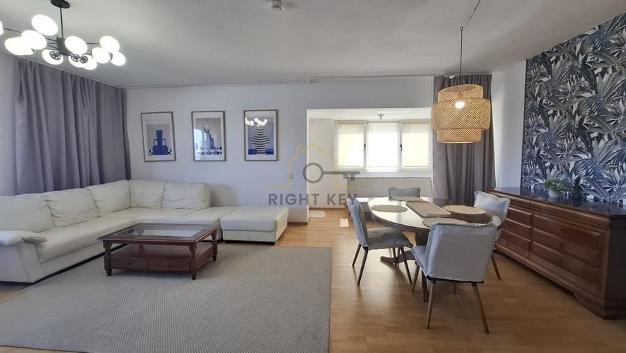 Apartament 3 camerere, 93 mp utili Lake View Supeb /  Parcare Subterana - 1