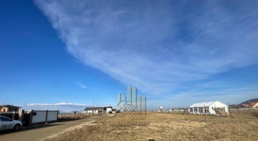 Teren Intravilan 500mp Cristian - 2