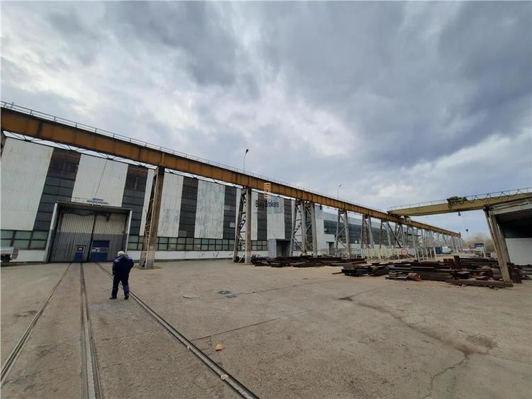 Spatiu Industrial, Clasa B, 5000 mp, Craiova - 1