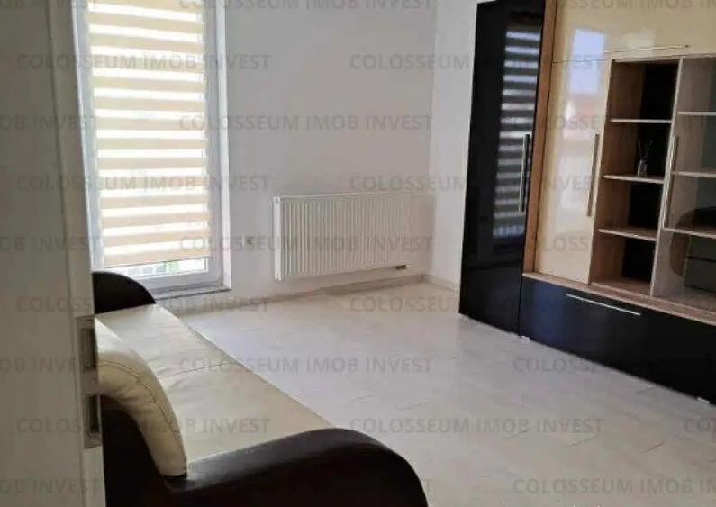 Apartament 2 camere, decomandat - zona Tractorul - 1