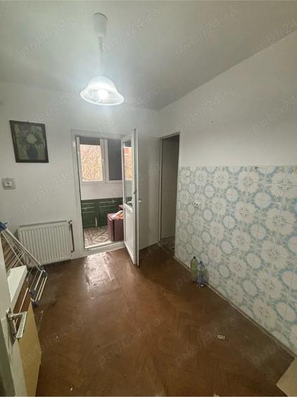 Vand apartament 2 camere - 2