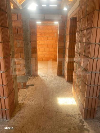 Casa cu etaj la rosu, 140 mp utili, 400 mp teren, zona Lisaura - 2