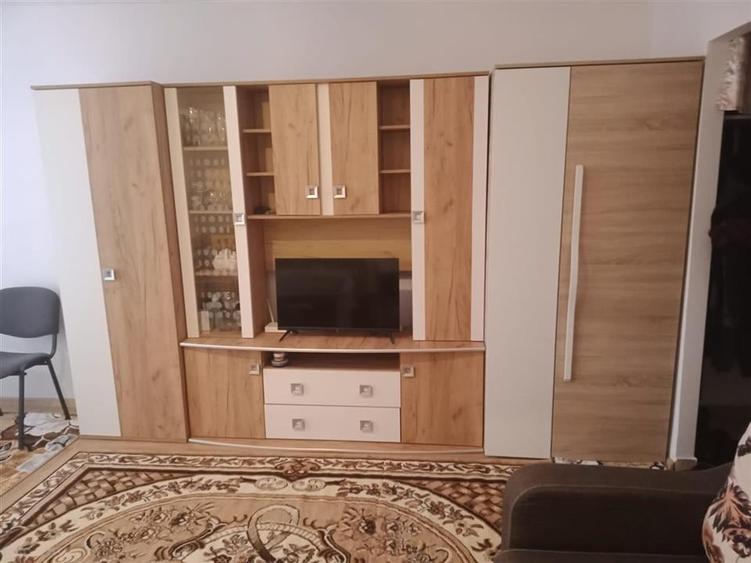 Vand garsoniera finisata,balcon,etaj interm, Marasti-Dambovitei,neg - 2