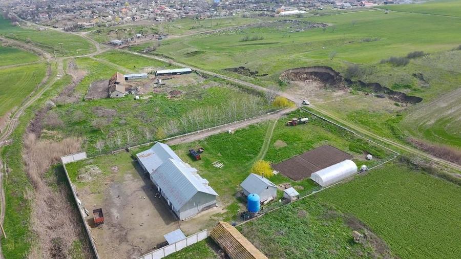 Ferma de vanzare - 2