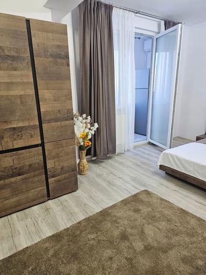 Garsoniera moderna de vanzare Centrul orasului Ploiesti 60.000 - 3