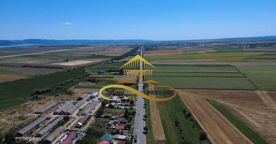 Teren la strada principala - E85 - DE INCHIRIAT - OFERTA! - 1
