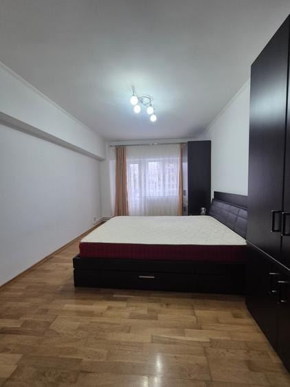 4 Camere, Capitol, Etaj Intermediar, Centrala pe Gaze - 13