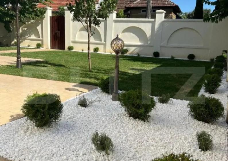 Vila, 6 camere, 520 mp, zona Titulescu - 2