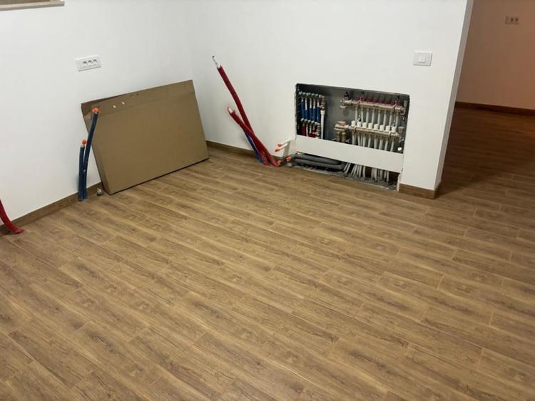 Casa de  vis la tara - vedere panoramica - living 60 mp - in inima  Cacicai - 11