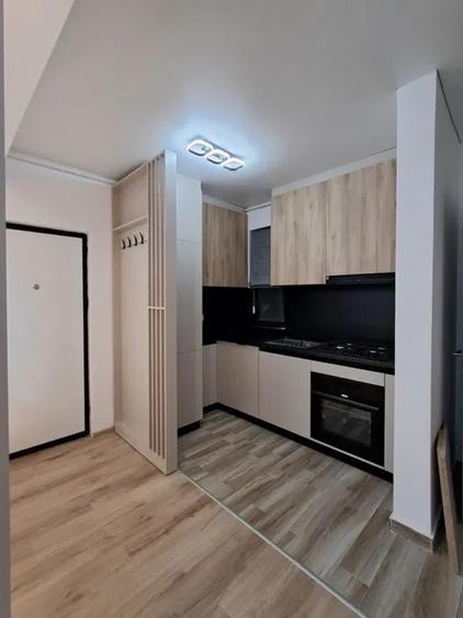 Garsoniera, 32 mp, semidecomandata, centrala, ac, Aparatorii Patriei - 3