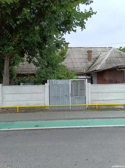 De Vanzare Casa individuala De Vanzare Casa individuala