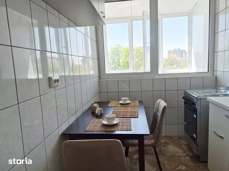 Apartament cu 2 camere decomandat, mobilat în Parcul Circului