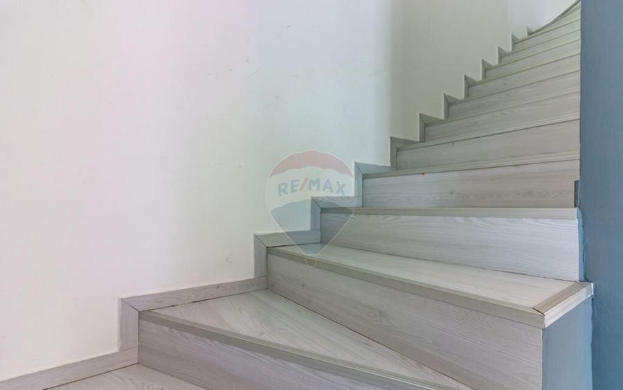 Vanzare vila 4 camere in Tunari | zona linistita - 13