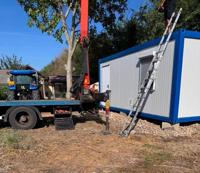 Închiriez teren INTRAVILAN 1200mp, Afumați - București  + container tip birou - 2