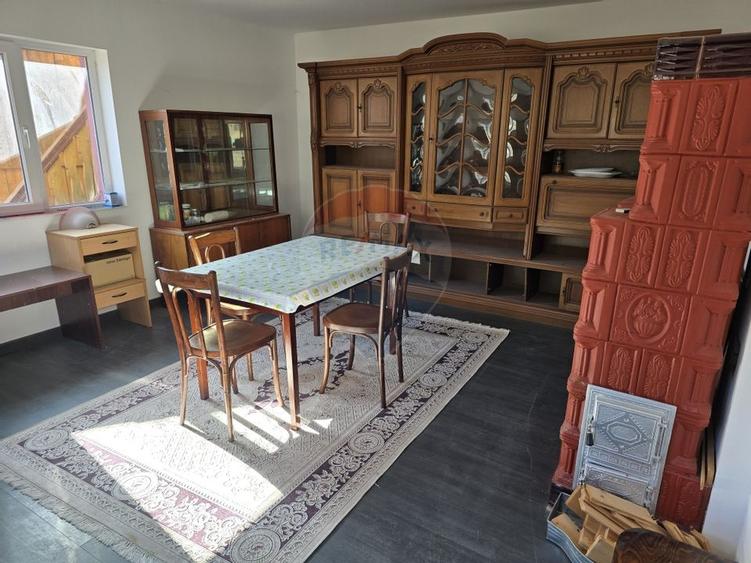 Casă / Vilă cu 5 camere de vânzare - 3