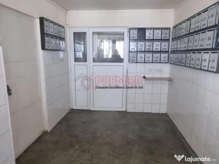 Garsoniera Renovata - Emil Racovita Sector 4 Berceni - 4