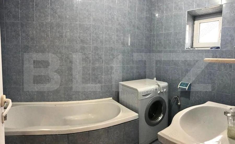 Casa de vanzare, 354 mp, zona Titu - 7