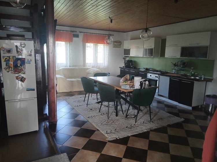 Vand casa la 5 min.de centrul orasului Campulung Muscel - 2