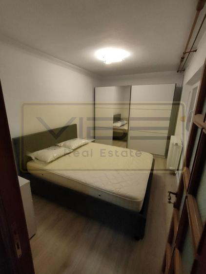 Alpha Bank-  Pacurari- 2 camere  Decomandat 399 euro - 1