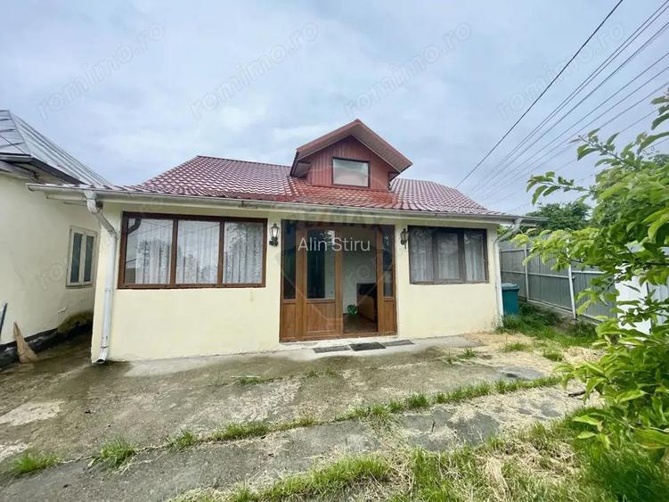Casa cu 3 camere Movilita Casa cu 3 camere Movilita