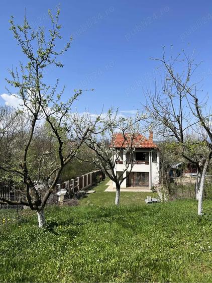 Casa de vanzare in Sacele, 572 mp teren, zona linistita - 4