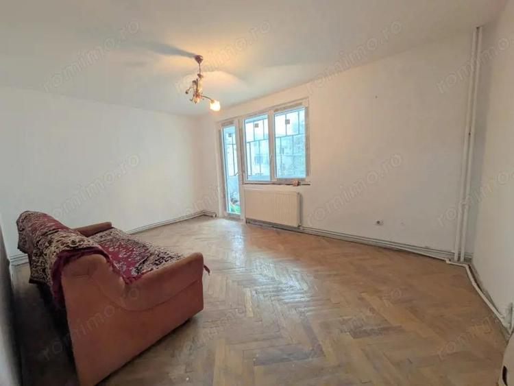 Orizont - MegaImage, Apartament 3 camere, decomandat, etaj 3 din 4 - 4