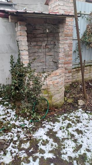 Teren de 1.333mp, Casa - constructie de 302m, in Centru - 7