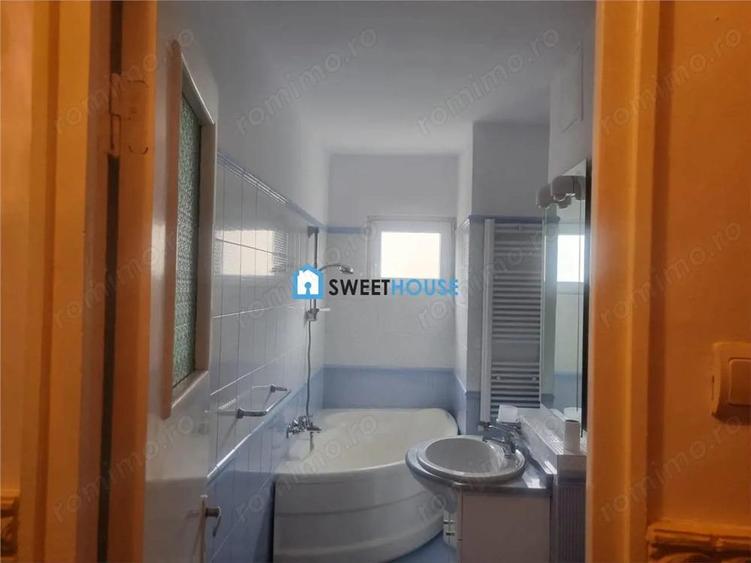 Apartament cu trei camere B-dul Unirii - 9