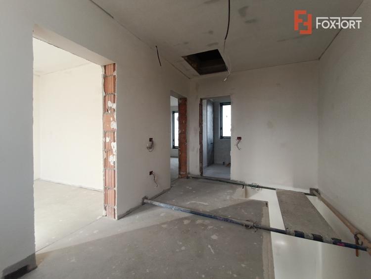 Casa insiruita cu 3 camere,  90 mp utili si teren de 300 mp, zona Giroc - 8