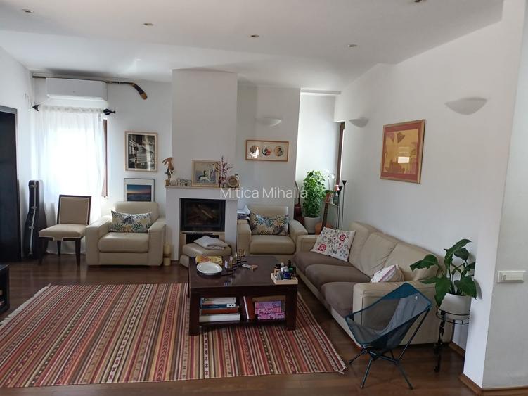 Apartament 5 camere Parcul Kiseleff