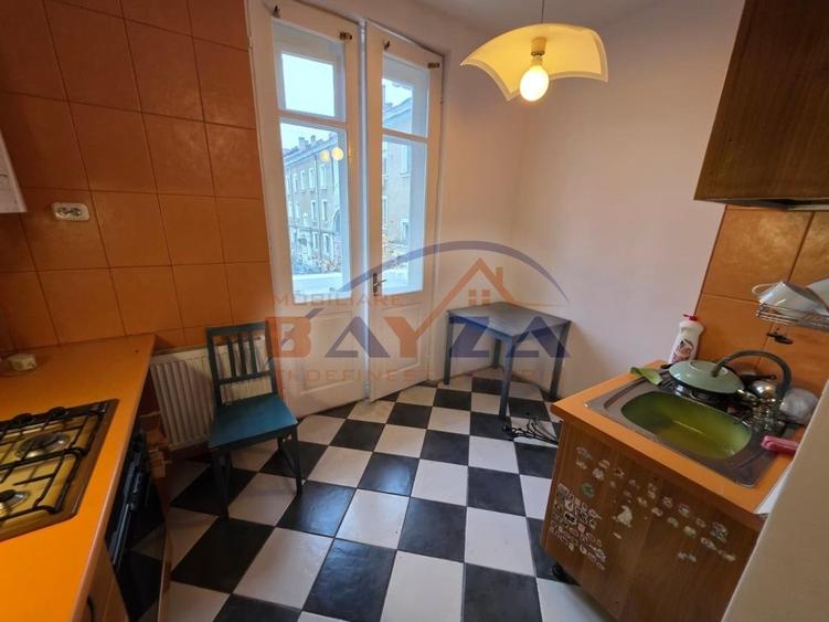 Vanzare apartament, strada Nicolae Iorga - Baia Mare, etaj 1, garaj si boxa - 14