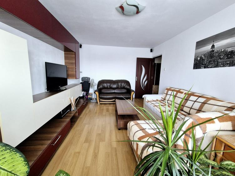 Tomis Nord - Boema - 3 camere decomandate - 15