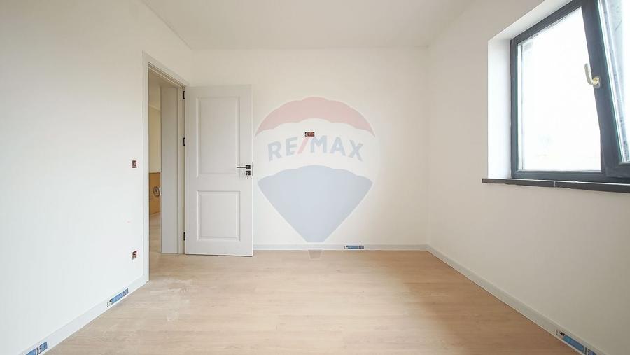 COMISION 0 Casa individuala pe parter, Cartier Izvor - 9