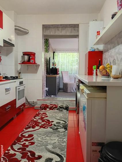 Vand casa 2 km de Targovi?te mobilata - 8