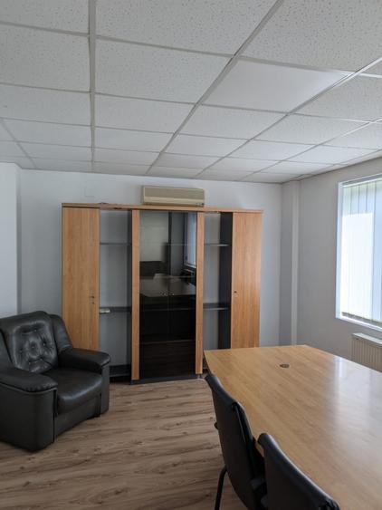 Capitol - Sala Sporturilor, spatiu birou 88 mp. + terasa 15 mp. - 3