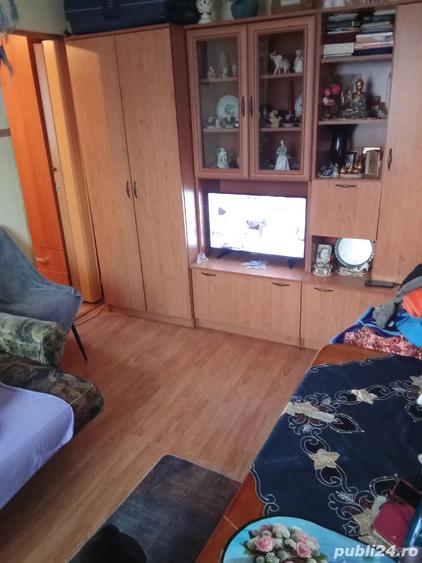 se vinde apartament cu doua camere - 2