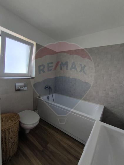 Casă 4 camere de inchiriat in Borhanci - 24