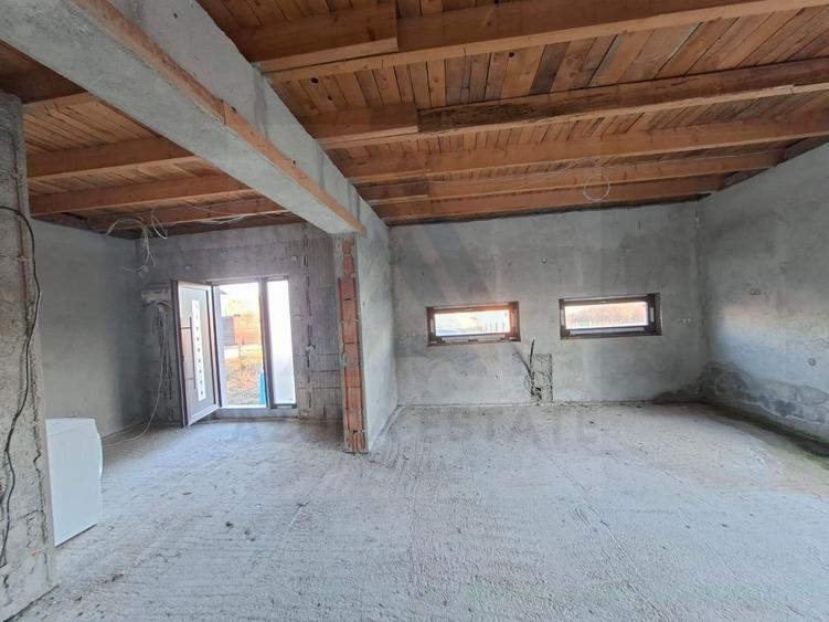 Casa individuala 154 mp utili pe un singur nivel teren 830 mp in Daia - 1