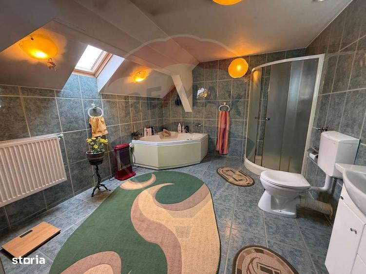 De vanzare casa 5 camere ?i acces auto Ultracentral - 6