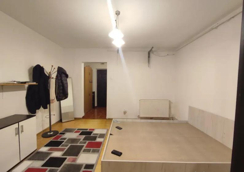 Garsoniera spa?ioasa Independentei aproape de Vivo Ma - 4