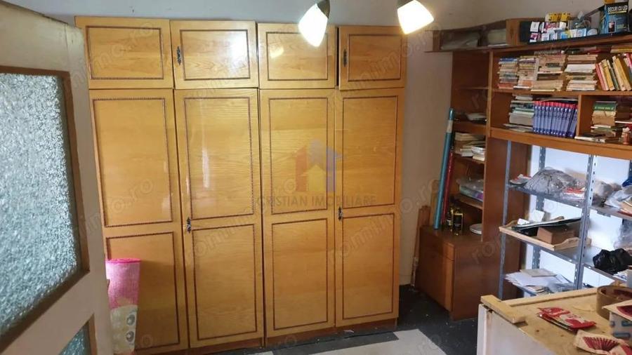 zona Liceu Balcescu Casa caramida+boltari cu teren=158 mp, Deschidere 8,8m - 13