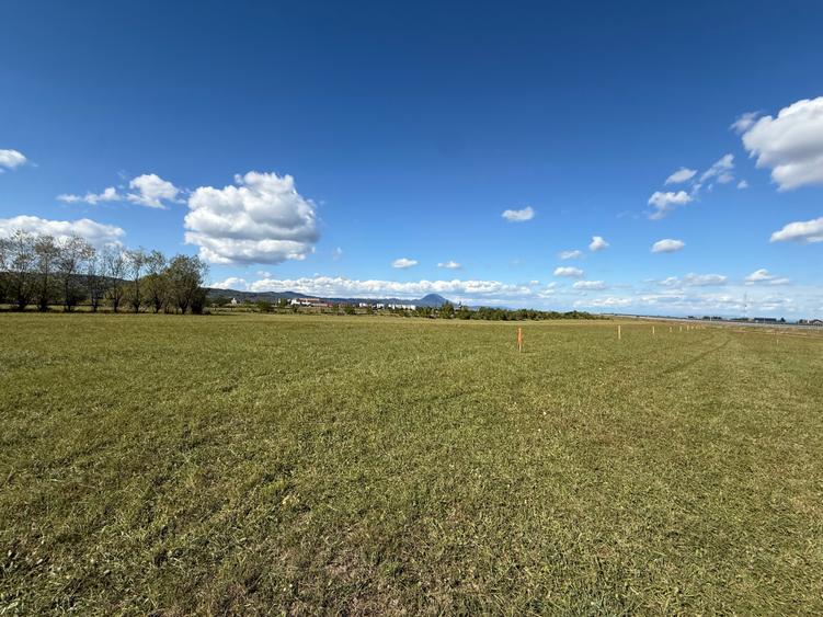 Teren intravilan Rasnov,judet Brasov,loturi de 500 mp si in rate - 3