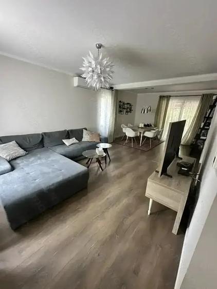Casă cu 4 camere în Braytim