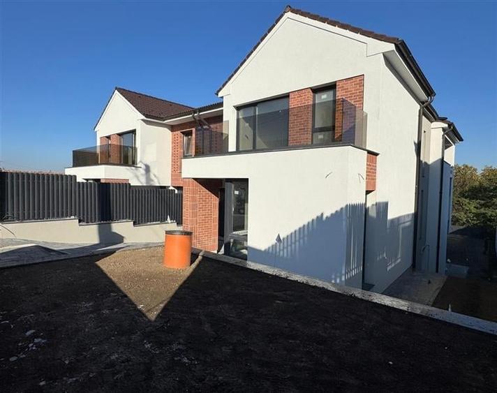 Casa Tip Duplex  D + P+ ET, 612 mp teren,situata in cartierul Borhanci! - 11