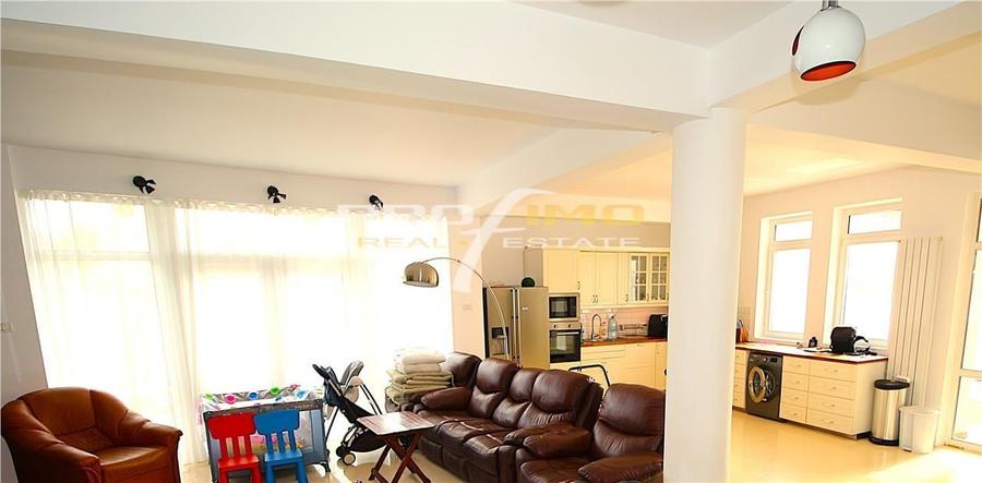 Vila exclusivista P+2E la cc.500m. de Plaja Alezzi - 11