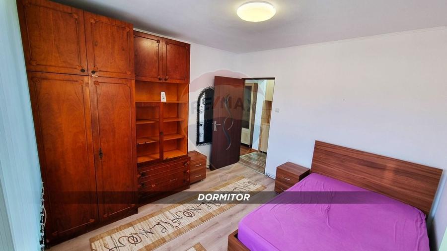 APARTAMENT CU PRIVELISTE IN ZONA ULTRACENTRALA - 9