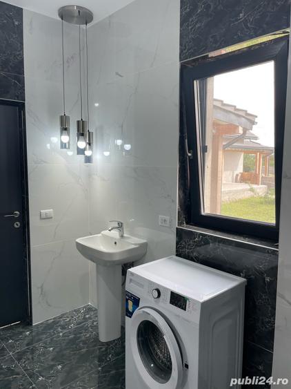 Vand casa cu 2500mp de teren. Zona frumoasa ?i lini?tita! - 4