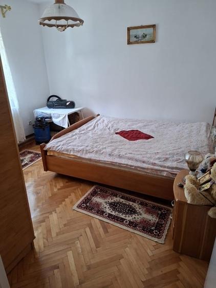 APARTAMENT 2 CAMERE SINAIA STR.1 MAI - 4