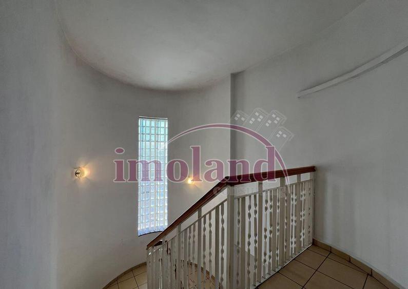 Casa 15 camere cu parcare mare - Jiului - 9