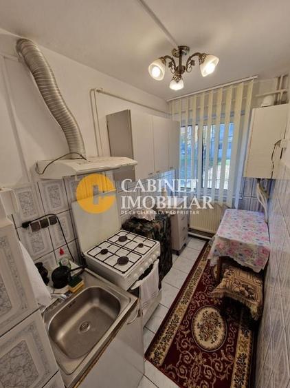 2 Camere Nedecomandat, zona Alexandru-Familial, Parter - 4
